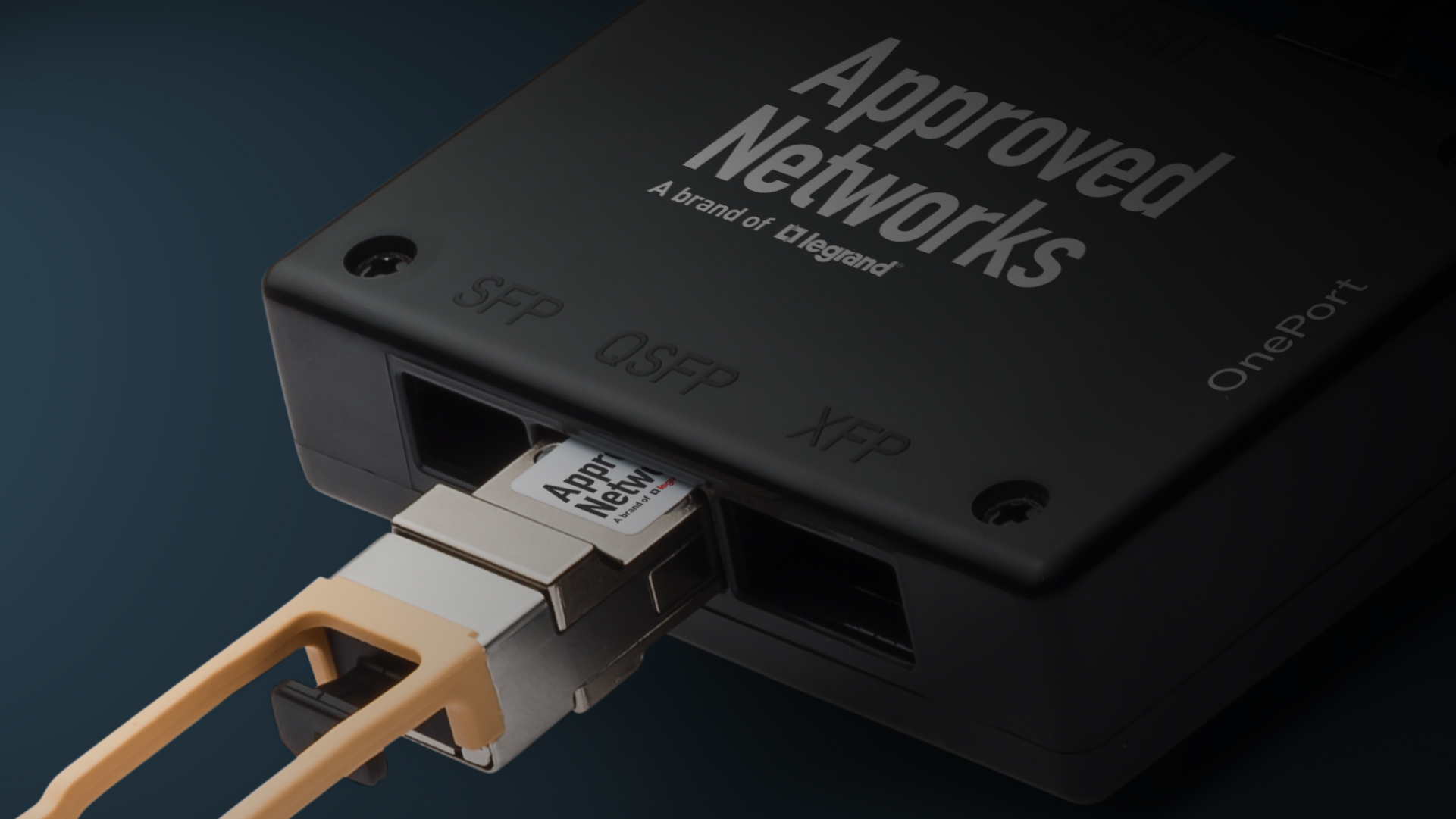 An Approved Networks OnePort Programmer with transceiver inserted